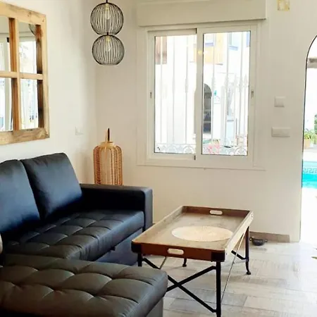 Linda Vista Apartment