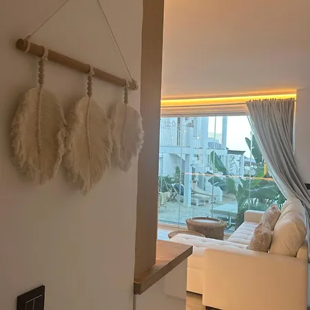 Linda Vista Apartment *
