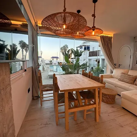 Linda Vista Apartment